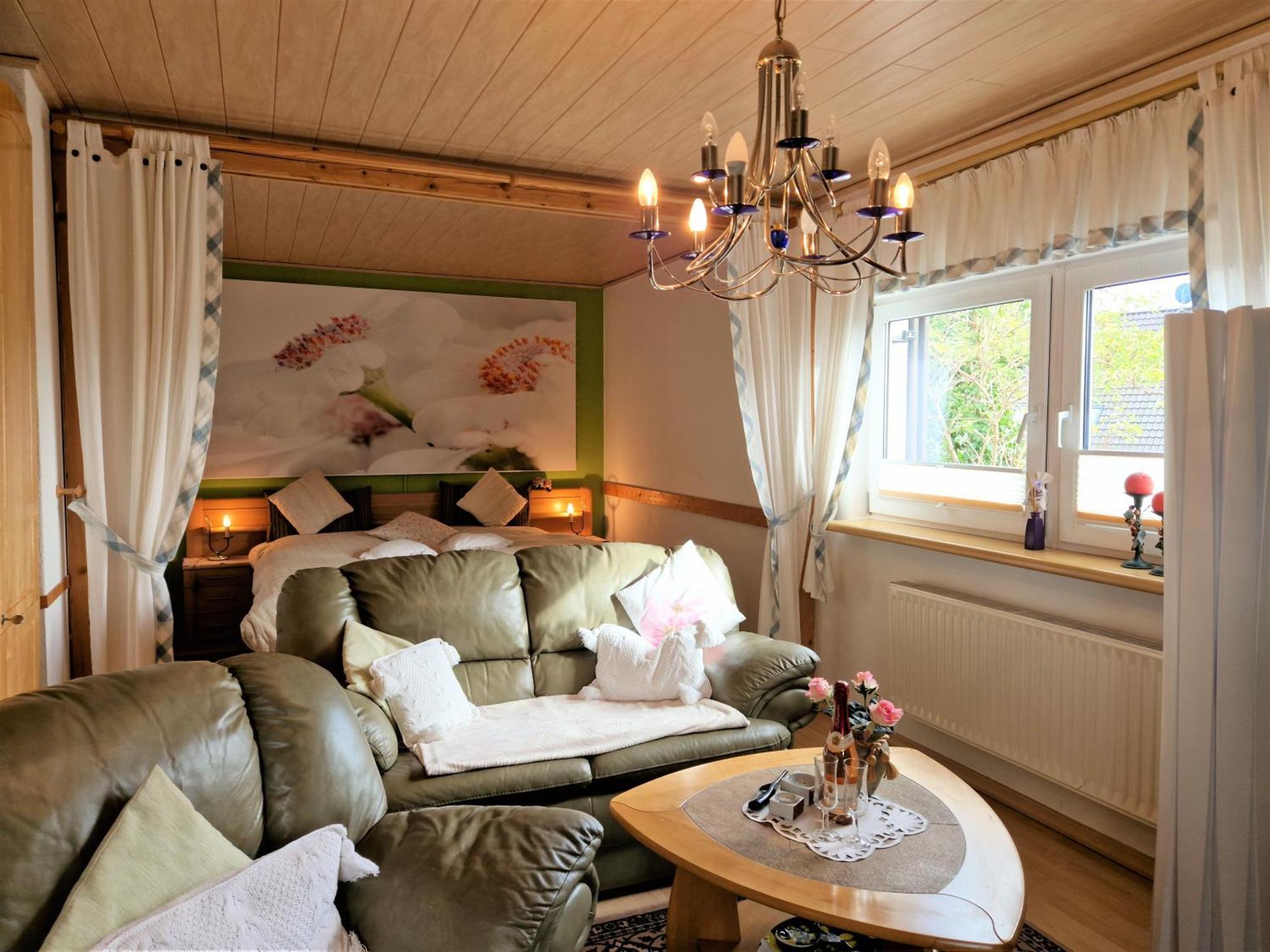Appartamento Ahlbeck, Ferienobjekt Apfel-Blume-Veilchen Heringsdorf  Camera foto